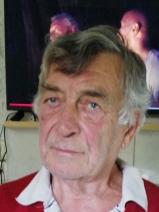 Sziasztok! Károly vagyok. Komoly bujáki párkereső nők jelentkezését várom.