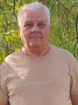 Sziasztok! István vagyok. Komoly ecseri párkereső nők jelentkezését várom.