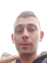 Sziasztok! Roland vagyok. Komoly pusztavámi párkereső nők jelentkezését várom.
