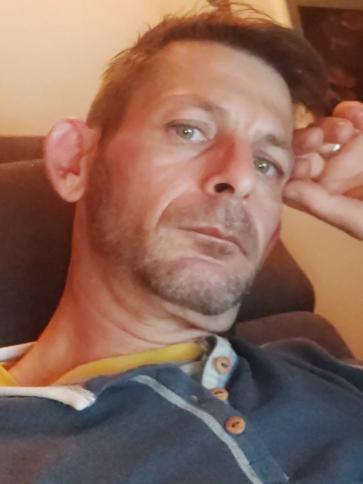 Tivadar, 51 éves szigetvári társkereső férfi profil fotója