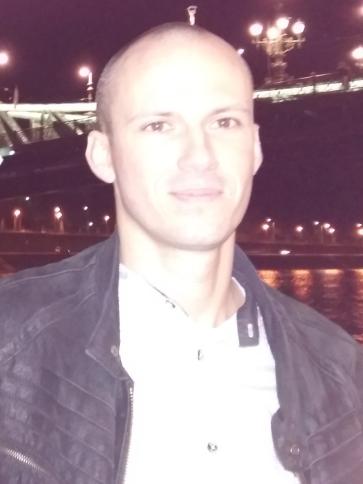 Krisztián, 38 éves vecsési társkereső férfi profil fotója Krisztián, 38 éves vecsési társkereső férfi profil fotója