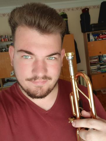 Dávid, 25 éves novaji társkereső férfi profil fotója