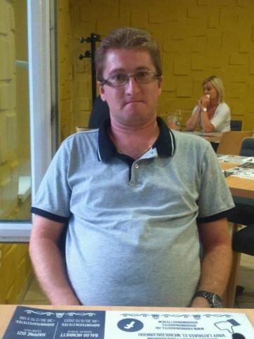 Attila, 41 éves kónyi társkereső férfi profil fotója