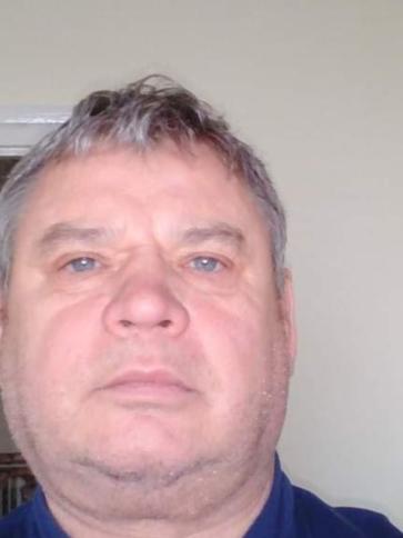 Janos, 64 éves miskolci társkereső férfi profil fotója