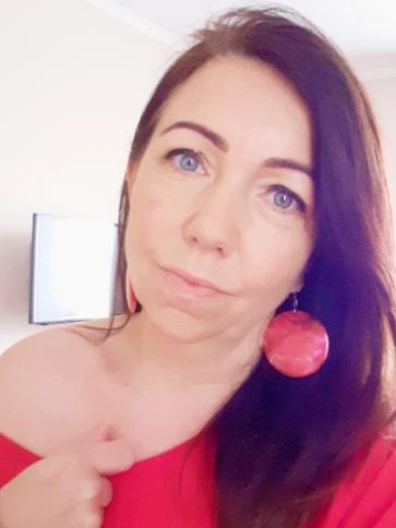 Marietta, 46 éves gönyűi társkereső nő profil fotója Marietta, 46 éves gönyűi társkereső nő profil fotója