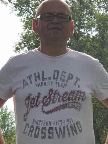 Gábor, 54 éves jászfényszarui társkereső férfi profil fotója
