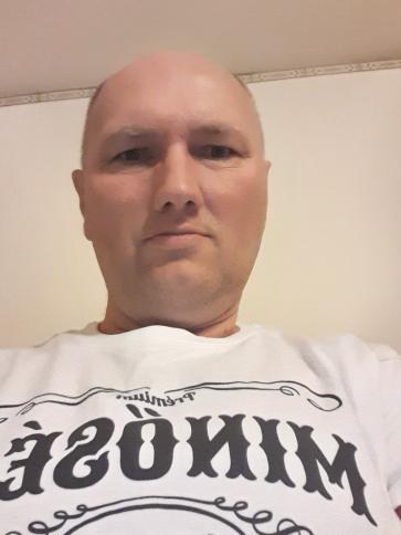 István, 52 éves paksi társkereső férfi profil fotója