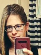 Sziasztok! Alexandra vagyok. Komoly maglódi társkereső férfiak jelentkezését várom.
