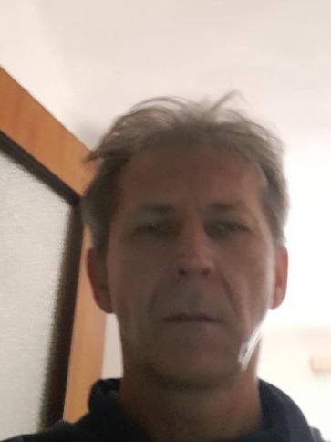 László, 56 éves kaposvári társkereső férfi profil fotója