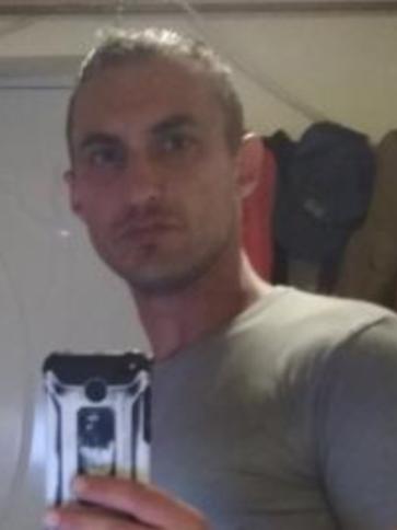 Zoltán, 44 éves vácszentlászlói társkereső férfi profil fotója