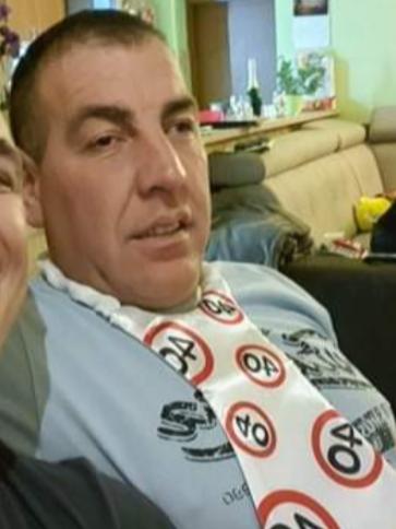Péter, 44 éves táplánszentkereszti társkereső férfi profil fotója
