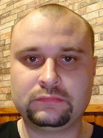 Péter, 36 éves encsi társkereső férfi profil fotója