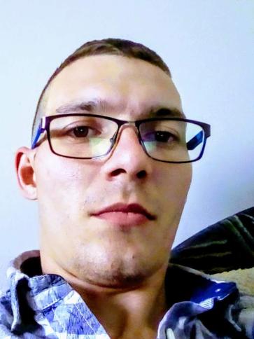 József, 32 éves szigetszentmiklósi társkereső férfi profil fotója