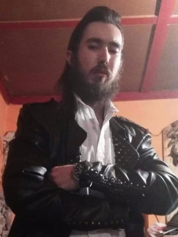 László, 29 éves nagyhalászi társkereső férfi profil fotója