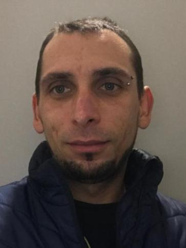 Gábor, 38 éves budakalászi társkereső férfi profil fotója