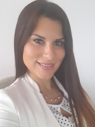 Diana, 37 éves acsádi társkereső nő profil fotója