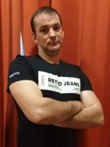 Sziasztok! Zoltán vagyok. Komoly tyukodi párkereső nők jelentkezését várom.
