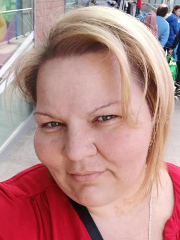 Éva, 47 éves kaposvári társkereső nő profil fotója