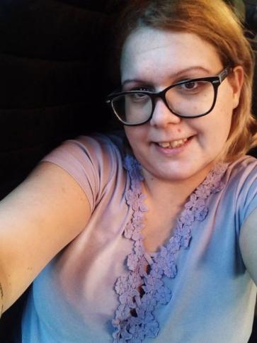Réka, 37 éves gyöngyösfalui társkereső nő profil fotója