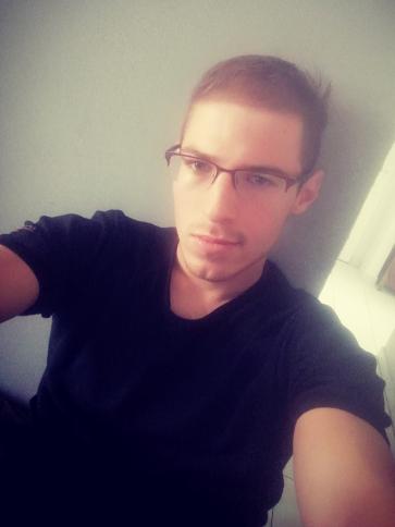 Gergő, 28 éves egri társkereső férfi profil fotója