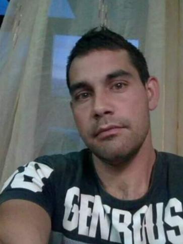Andrys, 34 éves tarcali társkereső férfi profil fotója