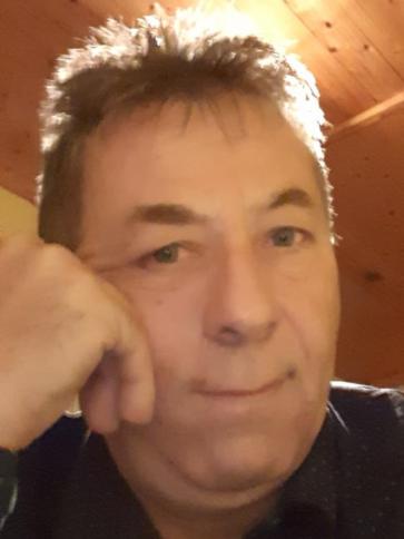 Pityu, 49 éves kunmadarasi társkereső férfi profil fotója