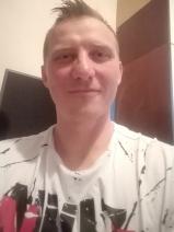 Sziasztok! Miklós vagyok. Komoly pócspetri párkereső nők jelentkezését várom.