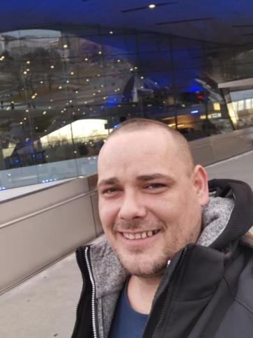 Zsolt, 38 éves mályi társkereső férfi profil fotója