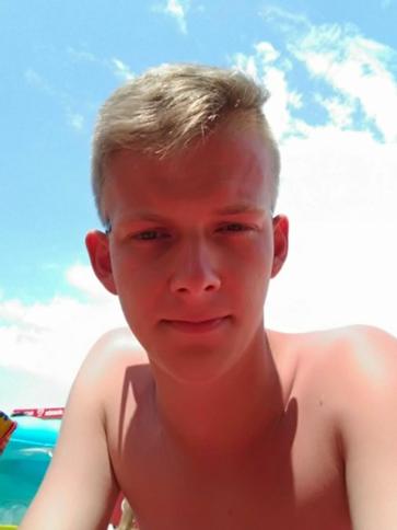 Norbert, 30 éves tiszakécskei társkereső férfi profil fotója
