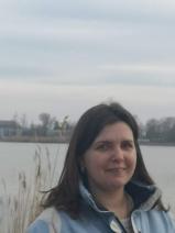 Sziasztok! Viktória vagyok. Komoly kiskunlacházai társkereső férfiak jelentkezését várom.