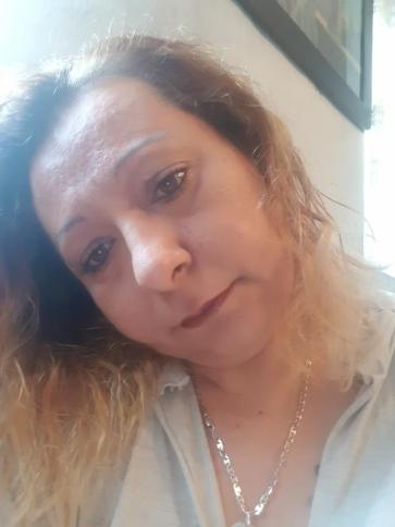 Zsuzsi, 47 éves mohácsi társkereső nő profil fotója