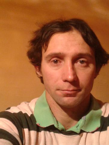 József, 41 éves csincsei társkereső férfi profil fotója