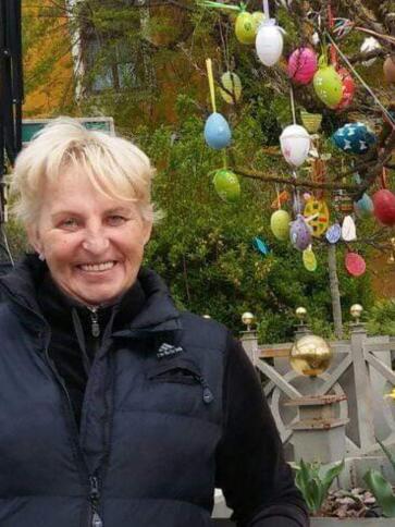 Kamilla, 60 éves váci társkereső nő profil fotója