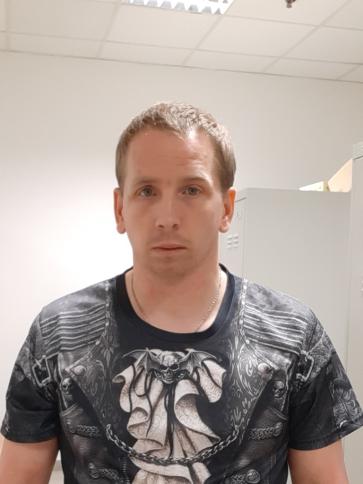 József, 37 éves tököli társkereső férfi profil fotója