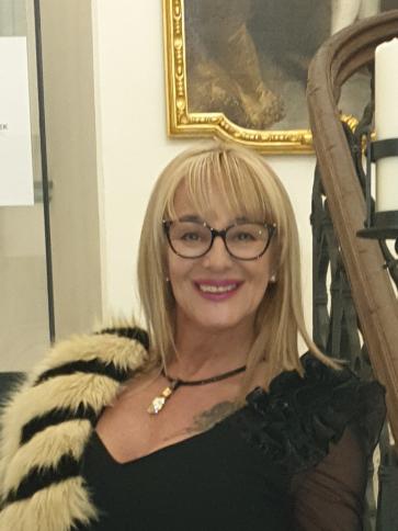 Dóri, 59 éves edelényi társkereső nő profil fotója