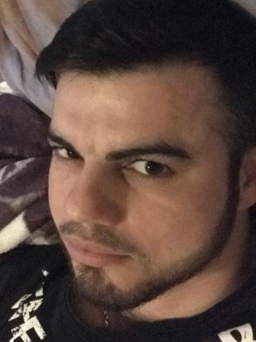 Rajmond, 34 éves újszászi társkereső férfi profil fotója