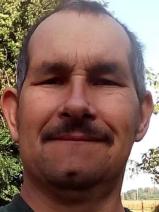 Sziasztok! Csaba vagyok. Komoly domaszéki párkereső nők jelentkezését várom.