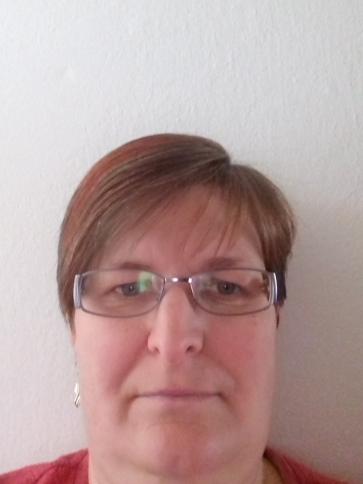 Zsanett, 45 éves petőházai társkereső nő profil fotója
