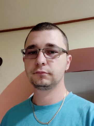 Tuska, 34 éves tótkomlósi társkereső férfi profil fotója