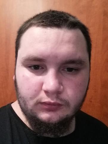 Róbert, 27 éves kunhegyesi társkereső férfi profil fotója