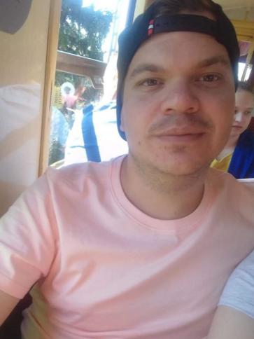 Márk, 34 éves igrici társkereső férfi profil fotója
