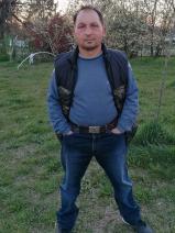 Sziasztok! István vagyok. Komoly csökölyi párkereső nők jelentkezését várom.