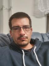 Sziasztok! Zoltán vagyok. Komoly csengődi párkereső nők jelentkezését várom.