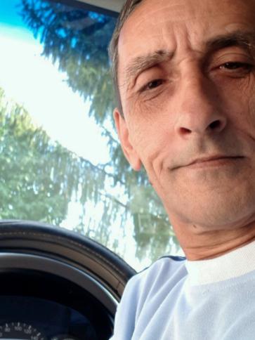 Tibor, 59 éves lőrinci társkereső férfi profil fotója