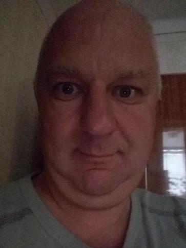 Zoltan, 47 éves nagyradai társkereső férfi profil fotója