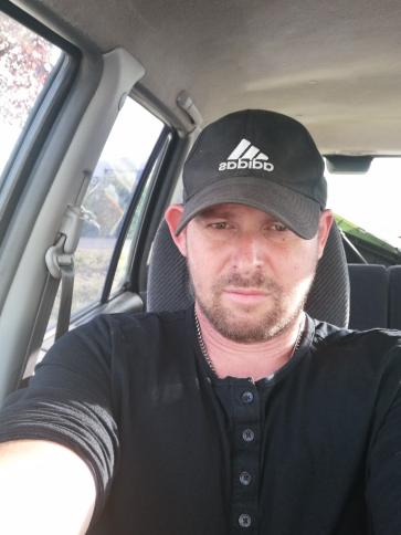 Krisztián, 44 éves tarnamérai társkereső férfi profil fotója