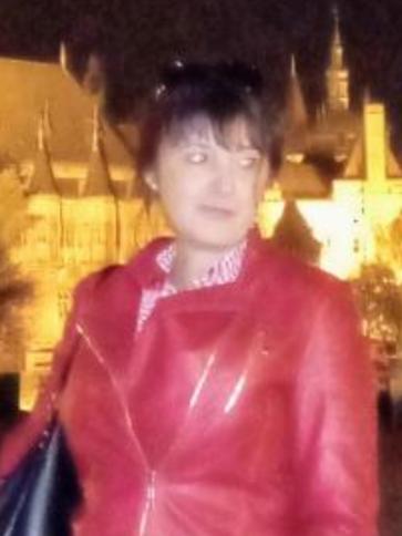 Erika, 54 éves tápiószecsői társkereső nő profil fotója Erika, 54 éves tápiószecsői társkereső nő profil fotója