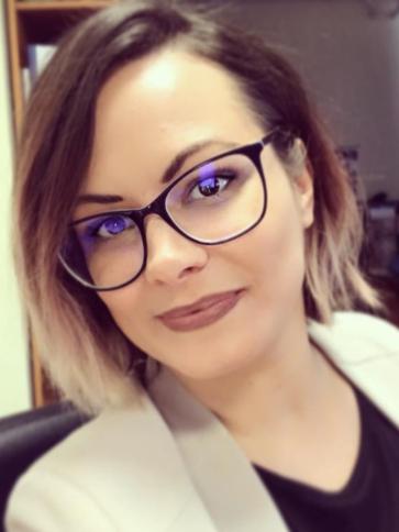 Zsuzsa, 38 éves hajdúszoboszlói társkereső nő profil fotója Zsuzsa, 38 éves hajdúszoboszlói társkereső nő profil fotója