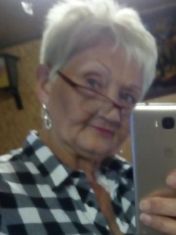 Mária, 60 éves celldömölki társkereső nő profil fotója