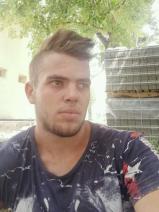 Sziasztok! Krisztián vagyok. Komoly nagyszokolyi párkereső nők jelentkezését várom.